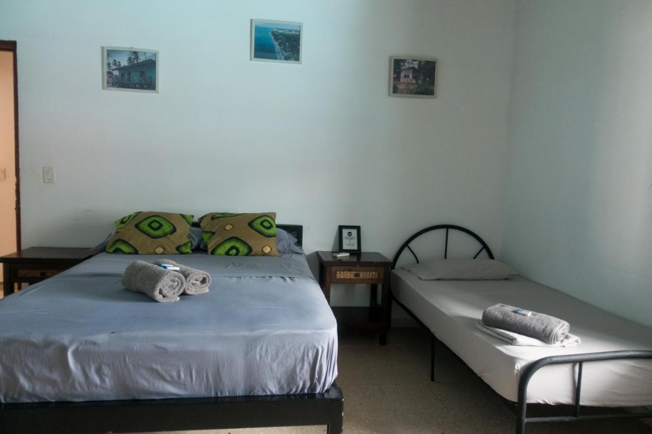 The Corner Hostel ปลายาบลังกา ภายนอก รูปภาพ