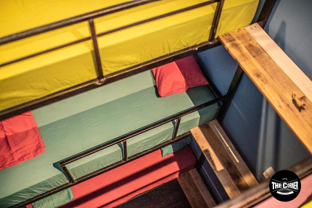 The Corner Hostel ปลายาบลังกา ภายนอก รูปภาพ